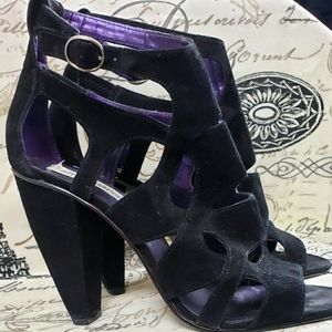 Steve Madden-Portreit- Black Suede Heel Sandal